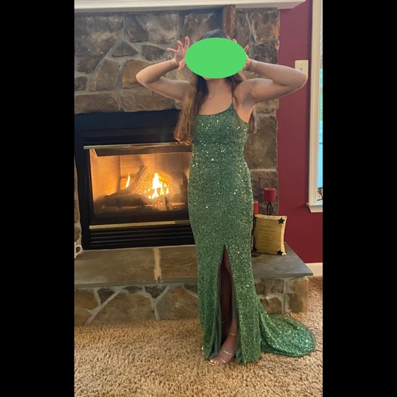 Prom Dress - Picture 1 of 8